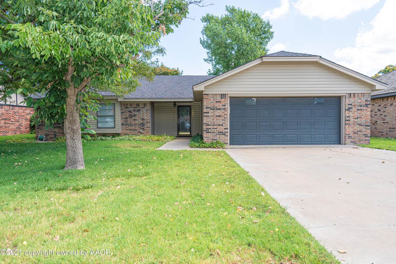 7029 Westbury Dr - Photo 1