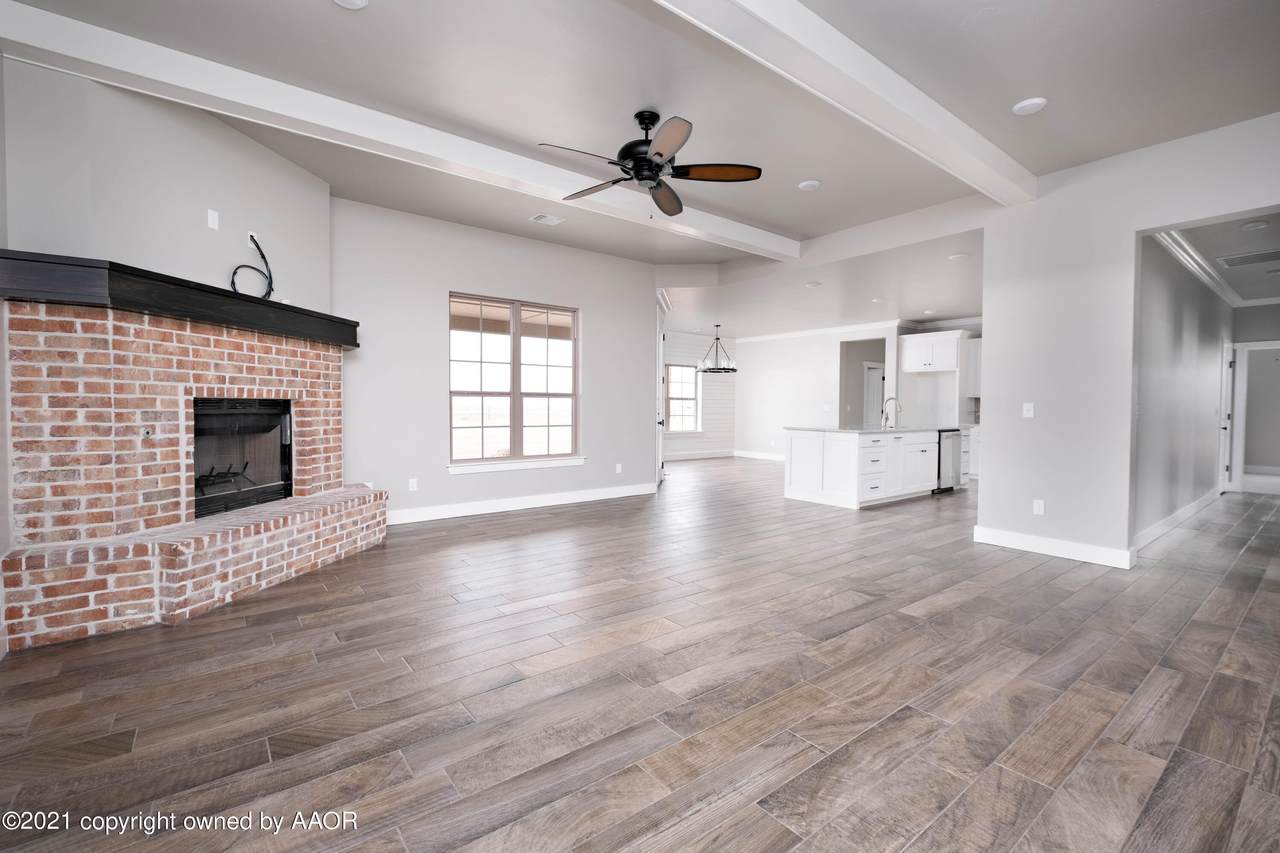 20461 Firefly Ln - Photo 1