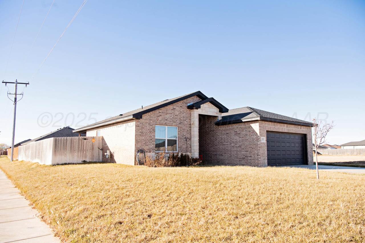 1132 Mesa Street - Photo 1