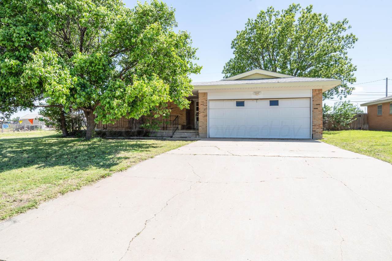 542 Nara Visa Lane - Photo 1