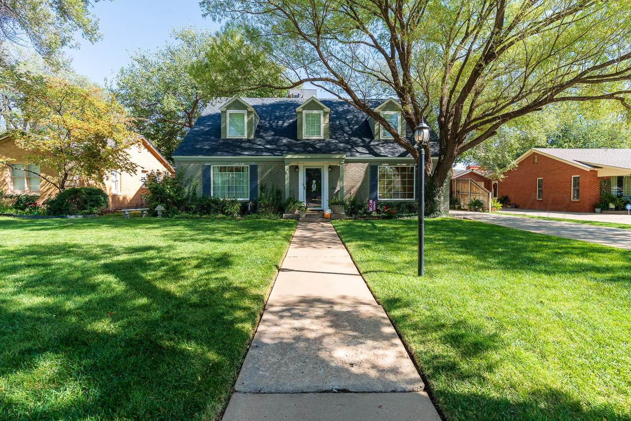 1221 Rusk Street - Photo 1