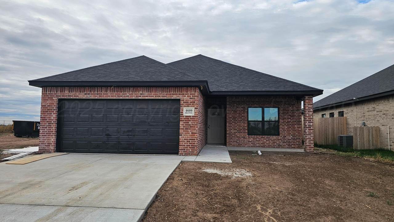 4609 Beacon Road - Photo 1