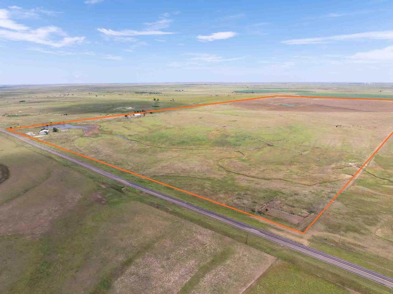 Bourquin Cattle 317 Ac - Photo 1