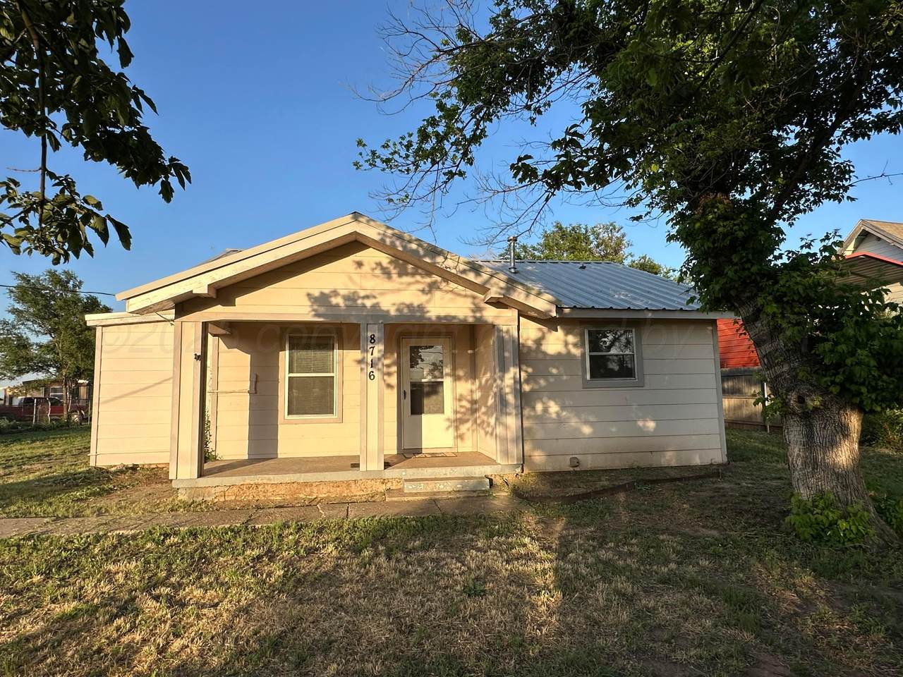 8716 River Road - Photo 1