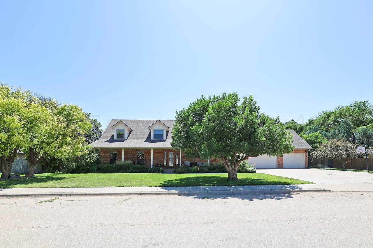 1206 Olive Street - Photo 1