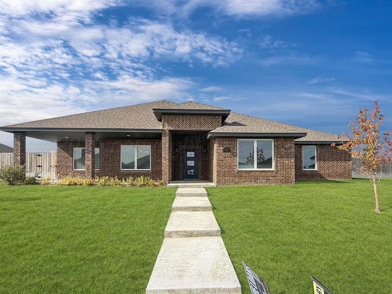 8106 Miami Avenue - Photo 1