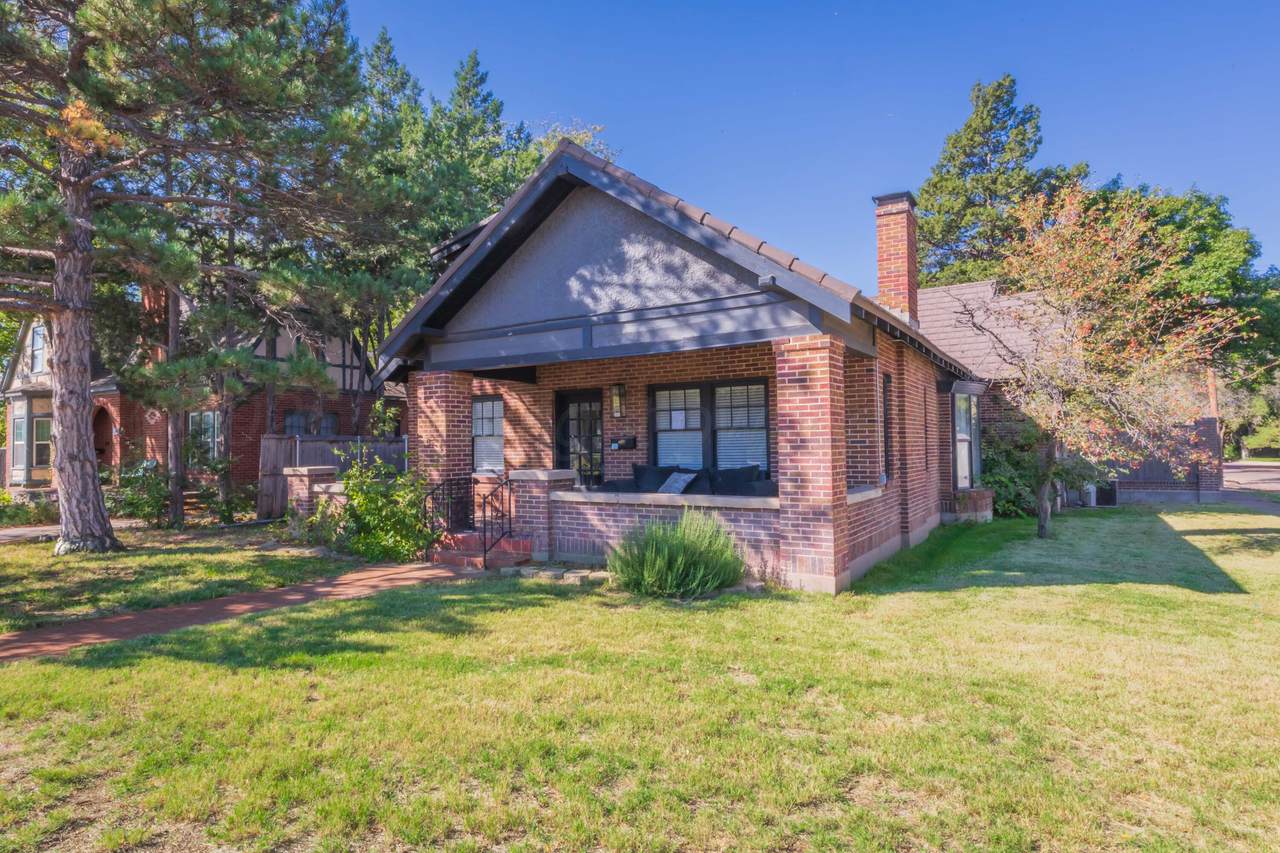 2600 Washington Street - Photo 1