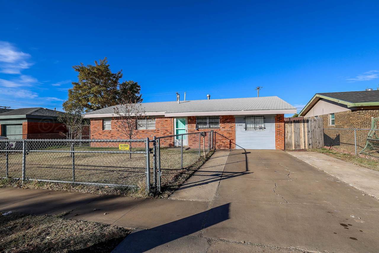 1203 Jasmine Street - Photo 1