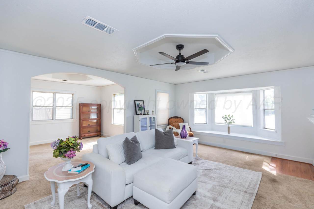 2006 Jackson Street - Photo 1