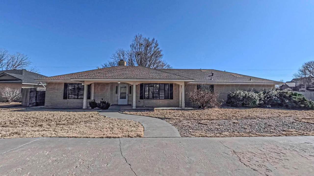 1113 Bennett Drive - Photo 1