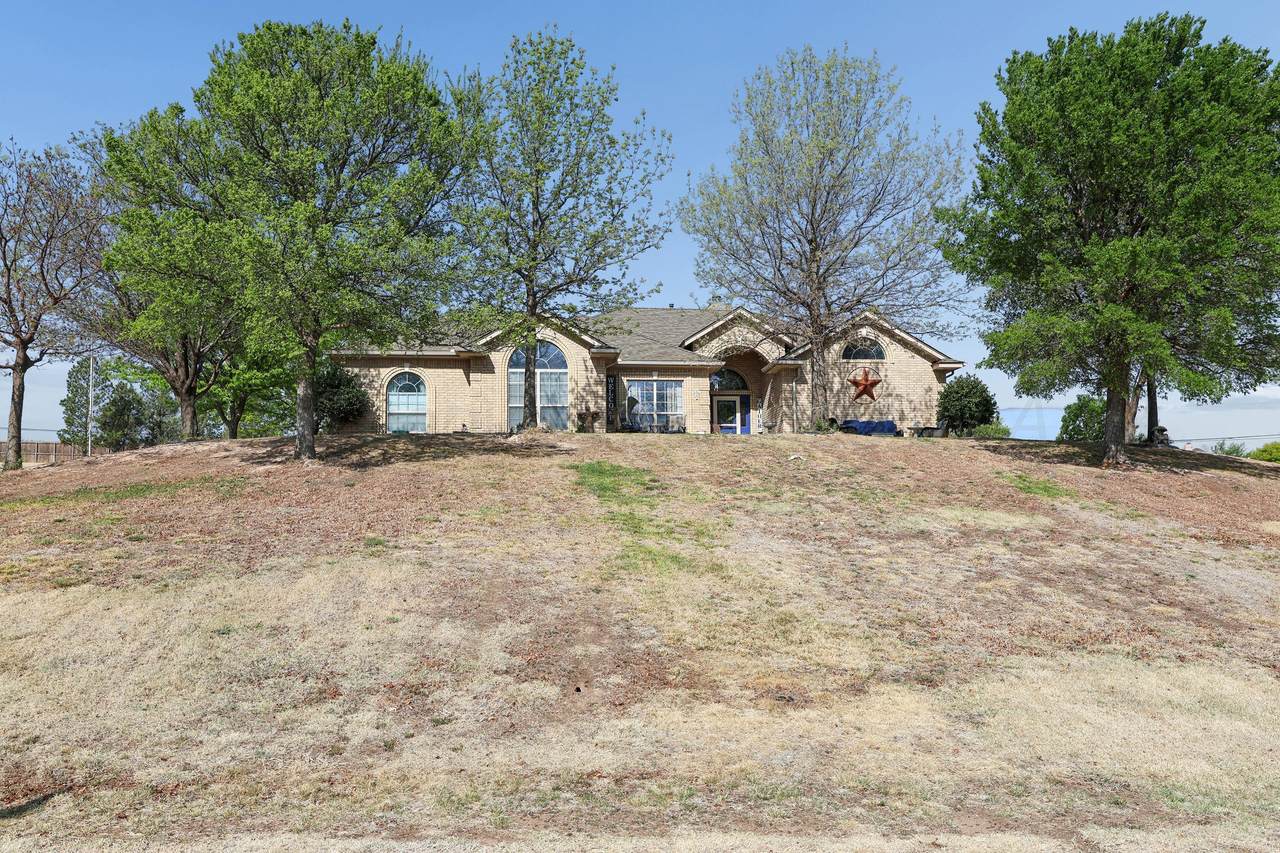 17250 Valley Lake Drive - Photo 1