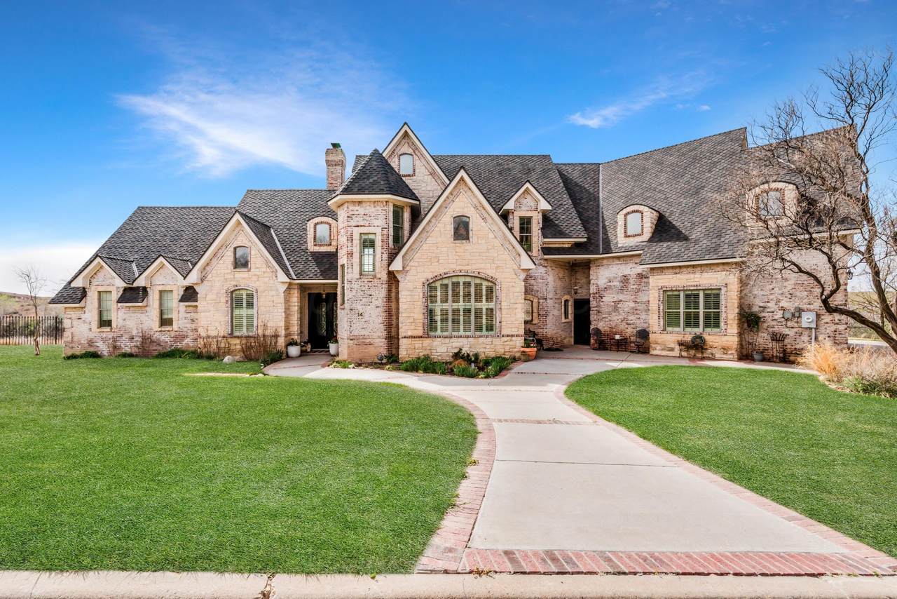 14 Citadel Drive - Photo 1