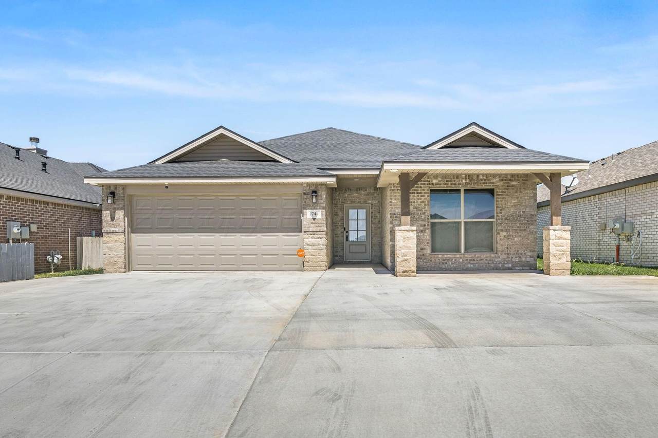 1744 Lullwater Road - Photo 1