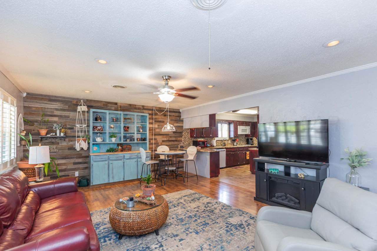 4800 Austin Street - Photo 1