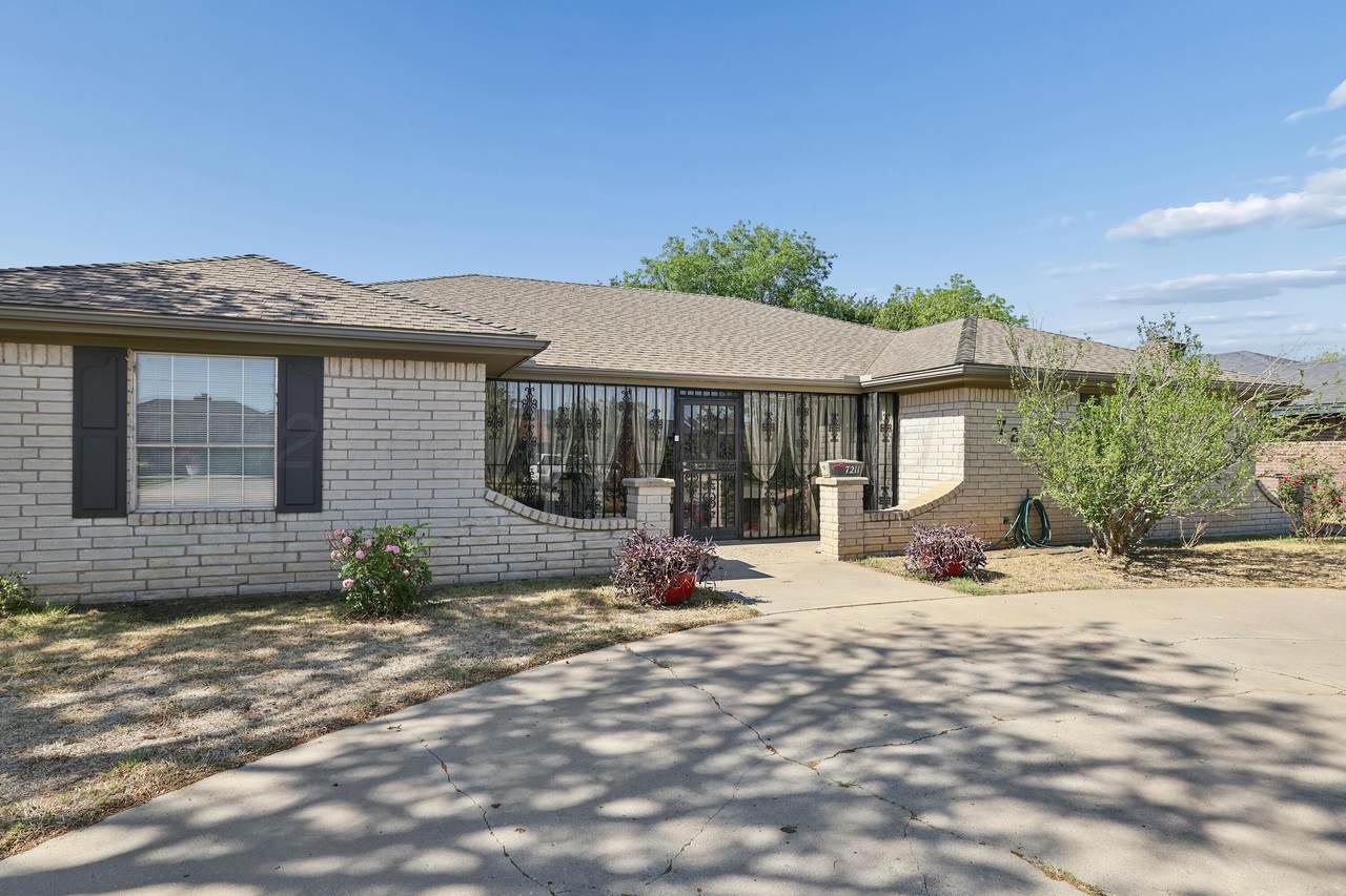 7211 Gainsborough Road - Photo 1