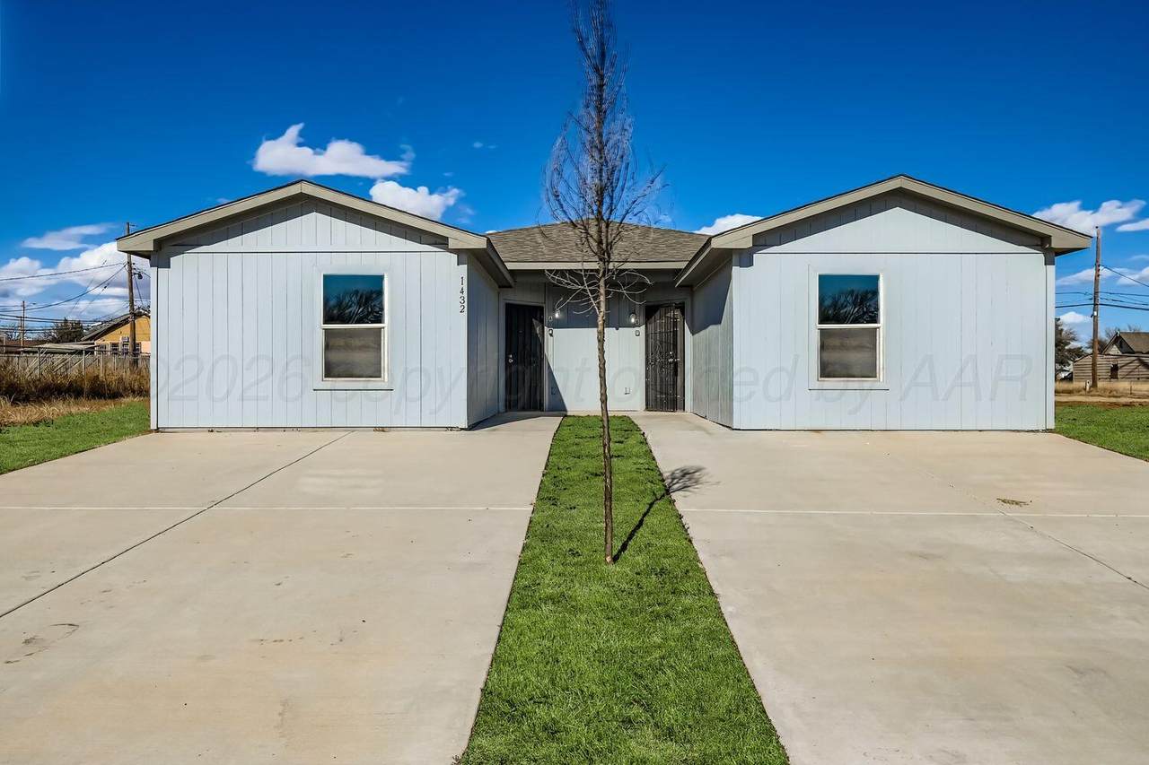 1432 11TH Avenue - Photo 1