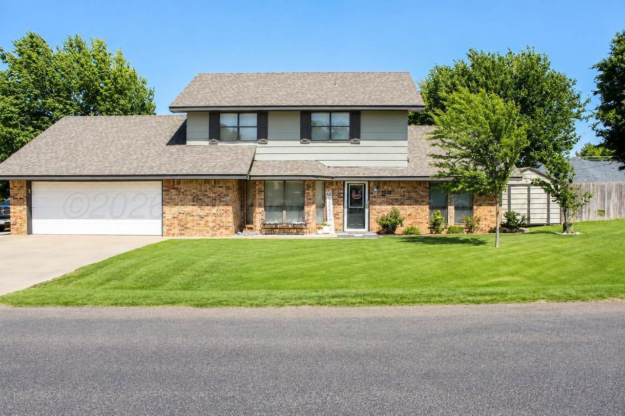 623 Skyline Drive - Photo 1