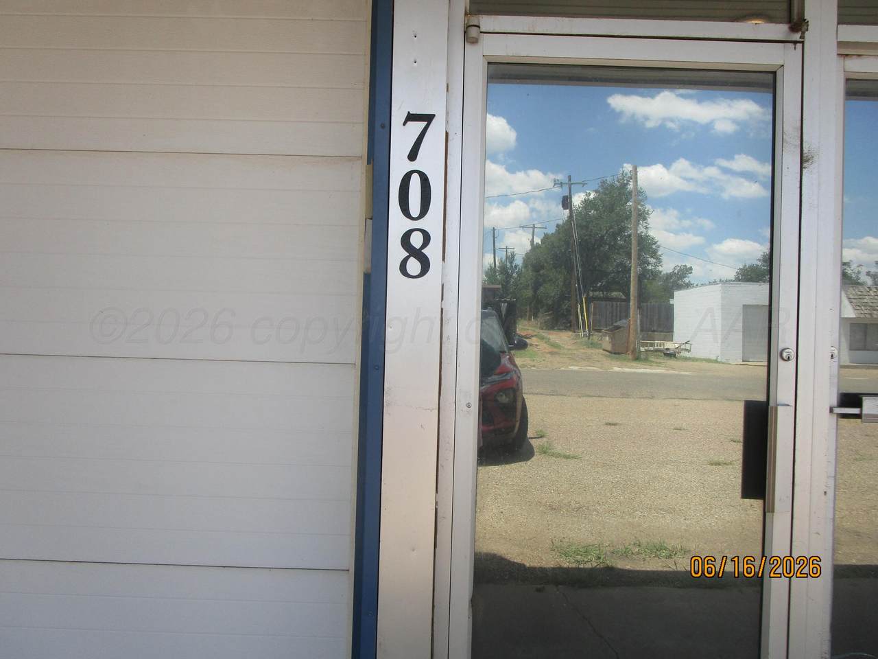 708 Mcgee Street - Photo 1