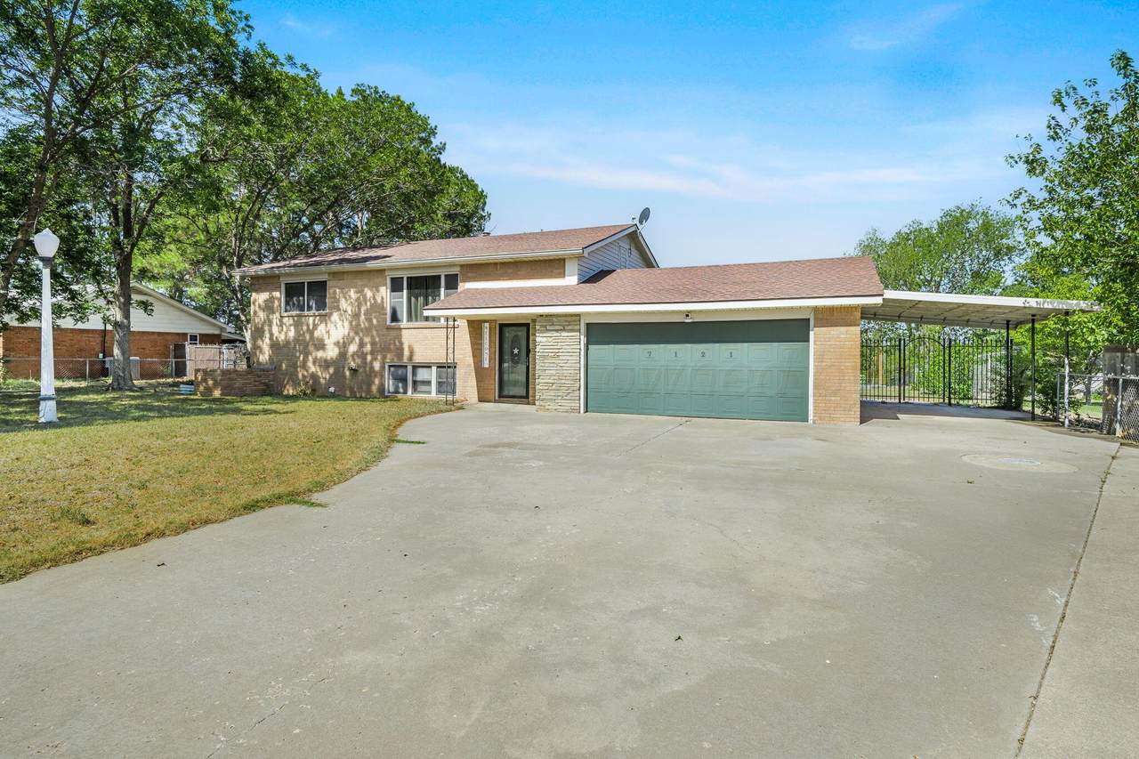 7121 Vinewood Street - Photo 1
