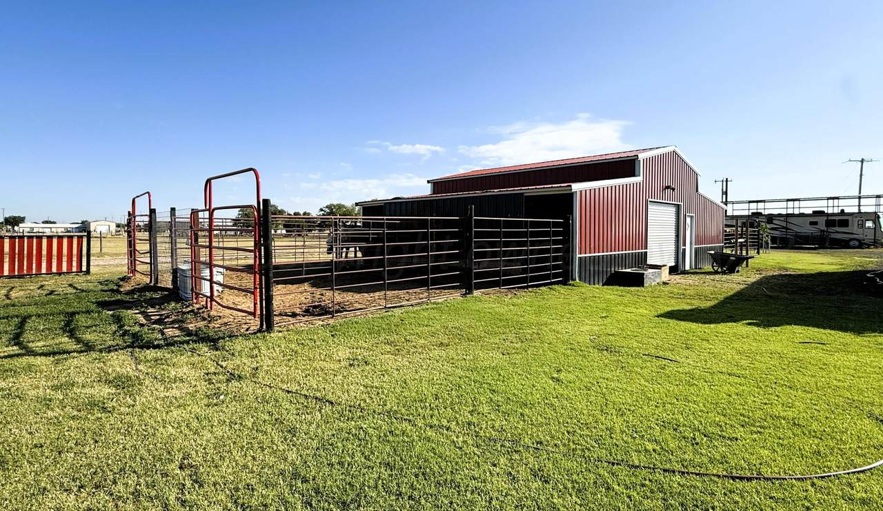 403 Grace Street - Photo 1
