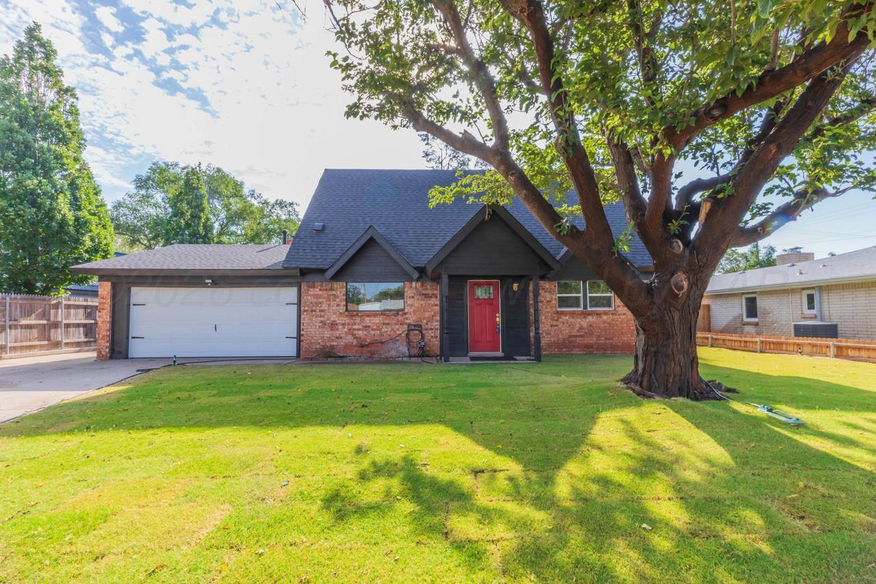 4521 Chisholm Trail - Photo 1