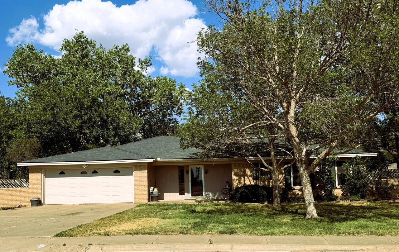 1216 2nd Street - Photo 1