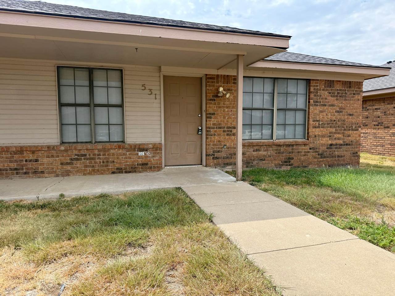 531 Meredith Avenue - Photo 1