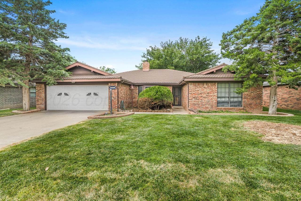 4026 Montague Drive - Photo 1