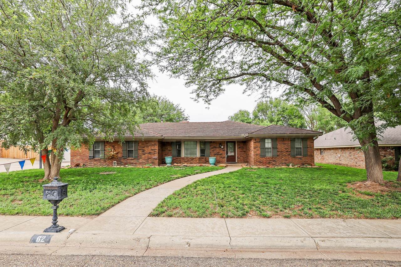 62 Hunsley Hills Boulevard - Photo 1