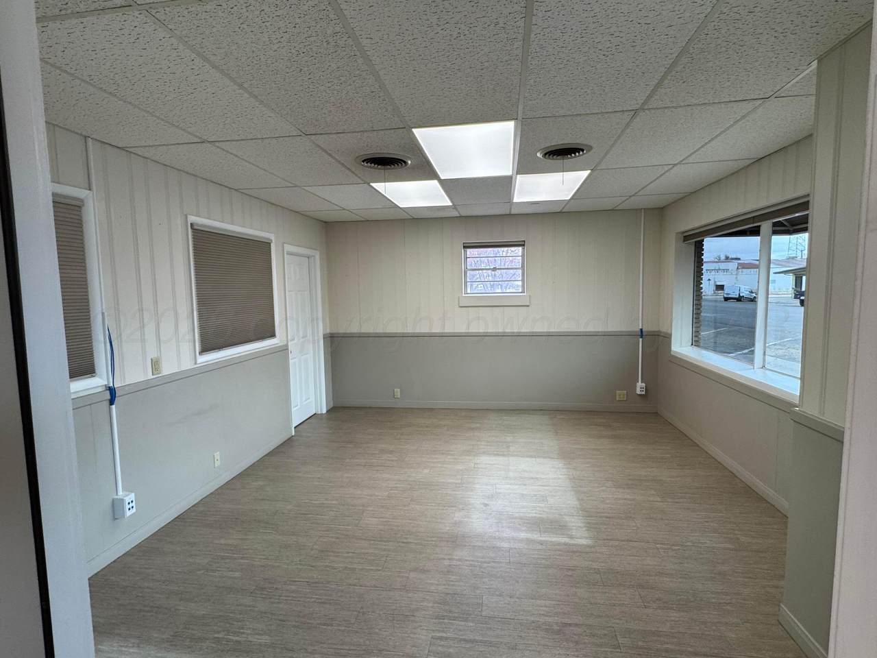 210 7th Street - Photo 1