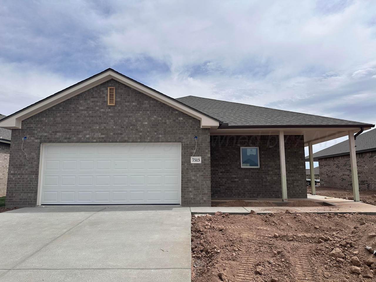 7513 Beck Drive - Photo 1