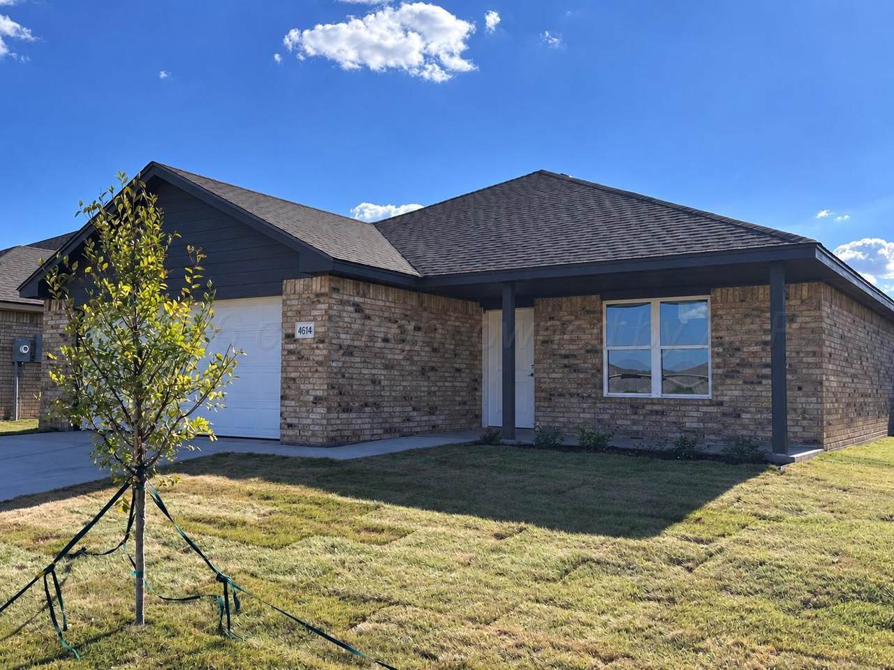 4614 Locker Street - Photo 1