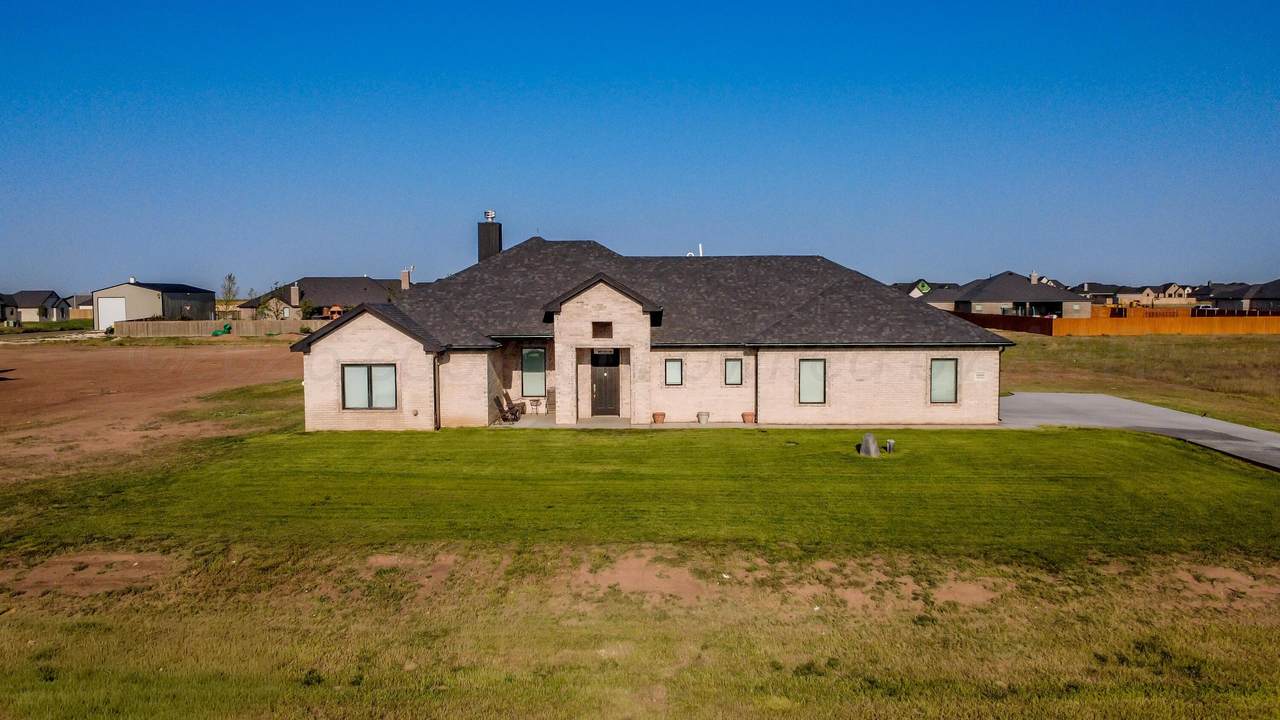 10040 Copper Creek Drive - Photo 1