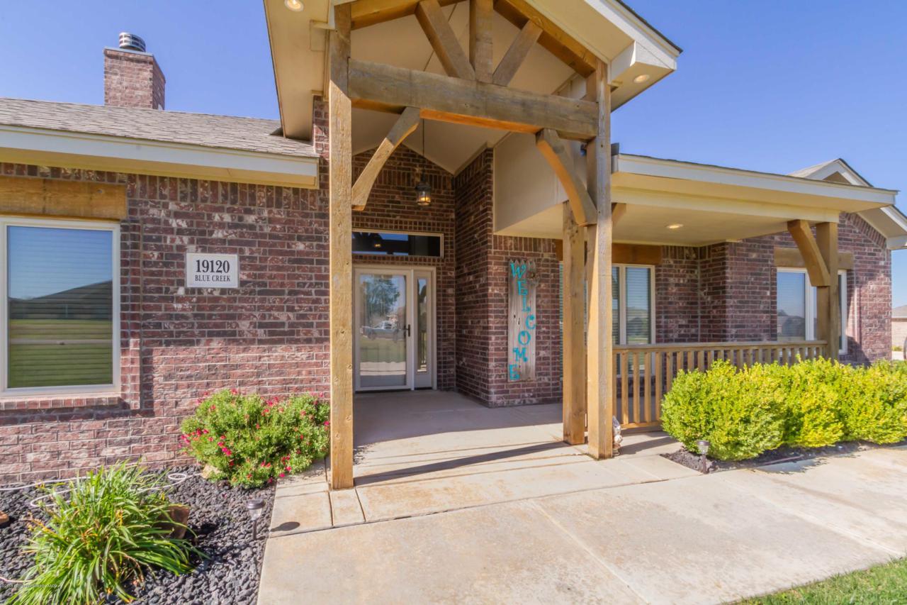 19120 Blue Creek Dr - Photo 1