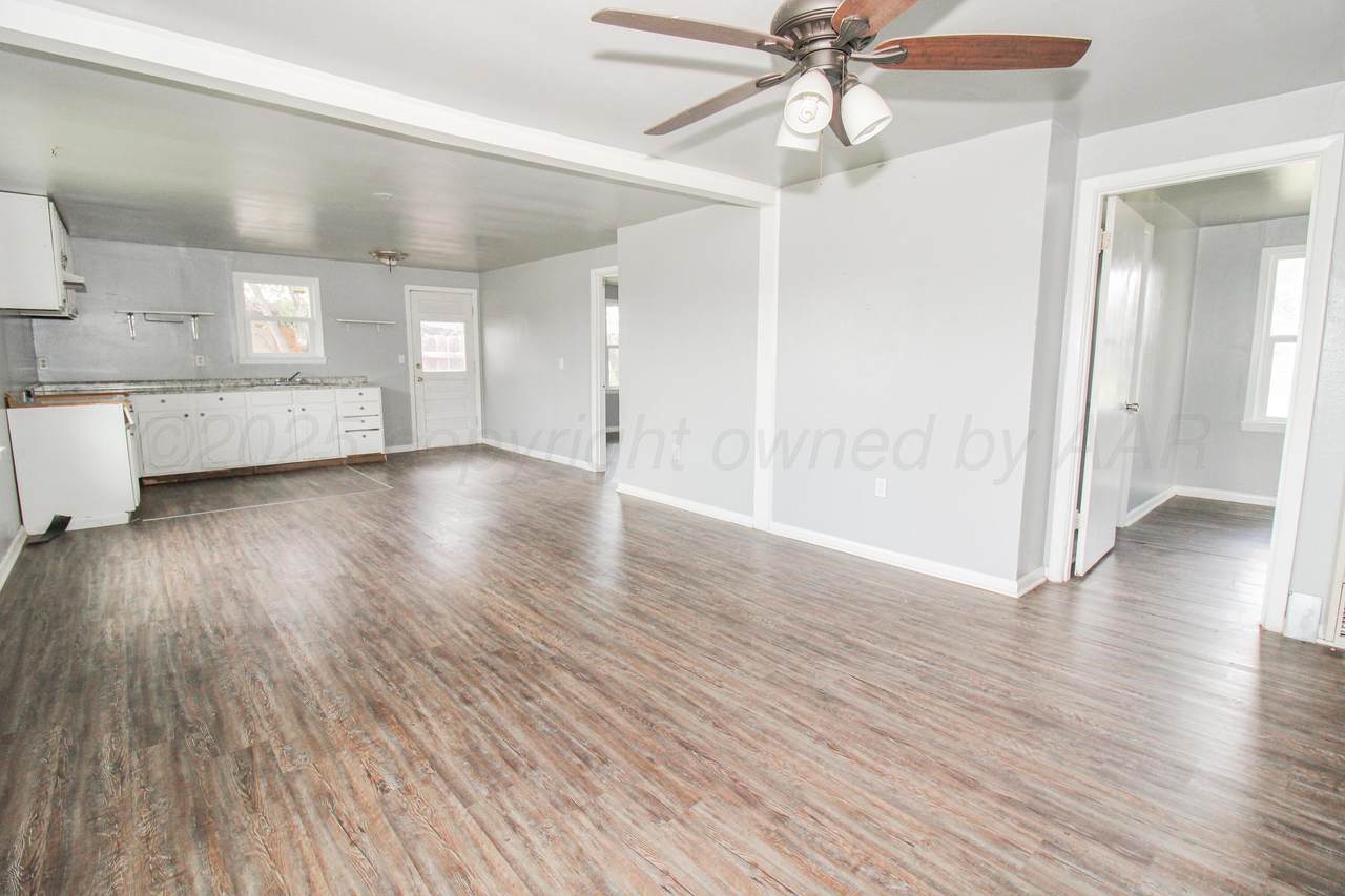 620 Donley Avenue - Photo 1