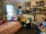 921 Elmore Street - Photo 14