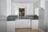 709 Wells Street - Photo 18