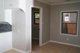 709 Wells Street - Photo 20