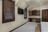 7701 London Court - Photo 42
