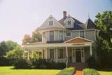 507 5TH Street - Photo 1