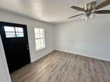 1106 Coke Street - Photo 8