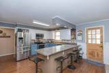 407 Thompson Lane - Photo 18