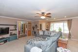 407 Thompson Lane - Photo 7