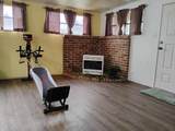 1029 Farley Street - Photo 15