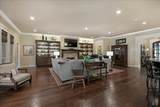 7908 London - Photo 11