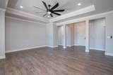 719 Prairie Avenue - Photo 4