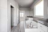 1401 Taryn Lane - Photo 19