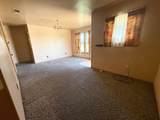 1030 Thrams Street - Photo 5
