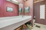 1505 Banks Street - Photo 18