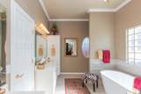 7821 Covington Parkway - Photo 32
